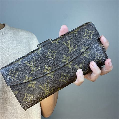 louis vuitton checkbook wallet replica|louis vuitton wallet price original.